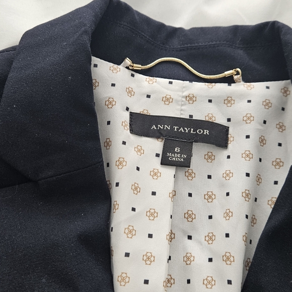 Ann Taylor Navy Formal Blazer - Picture 2 of 4